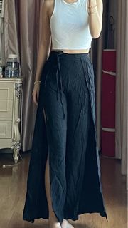 Pull and Bear Cullots with both side slit