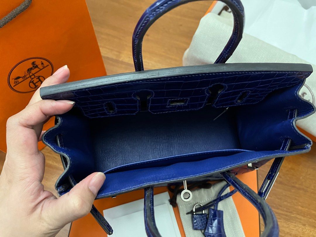GOOD DEAL! HERMES BIRKIN-25 BLUE ELECTRIC  CROCODILE LEATHER NILOTICUS!,  Luxury, Bags & Wallets on Carousell