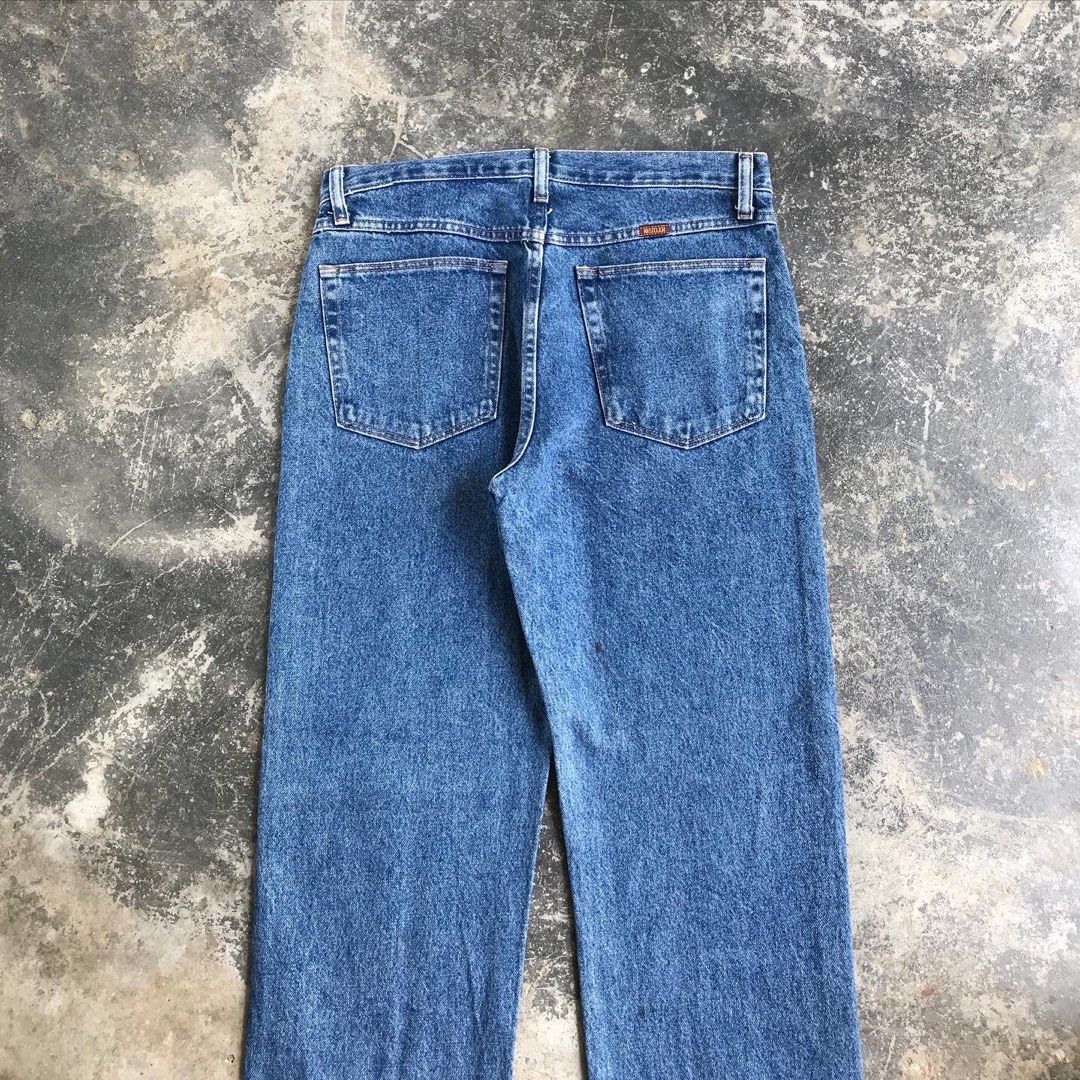 Rustler Straight Cutting Jeans, Men's Fashion, Bottoms, Jeans on Carousell
