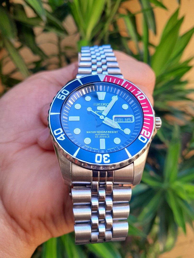 Seiko 5 sea urchin pepsi discount