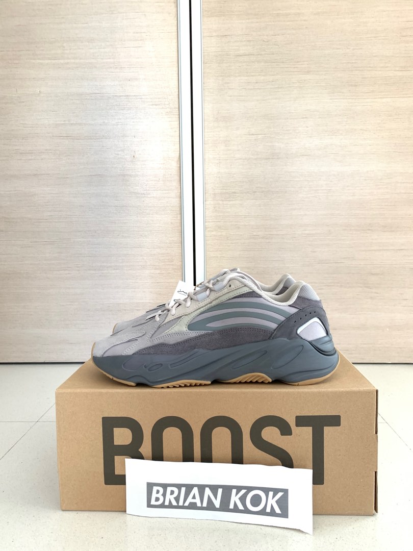 Yeezy tephra raffle top