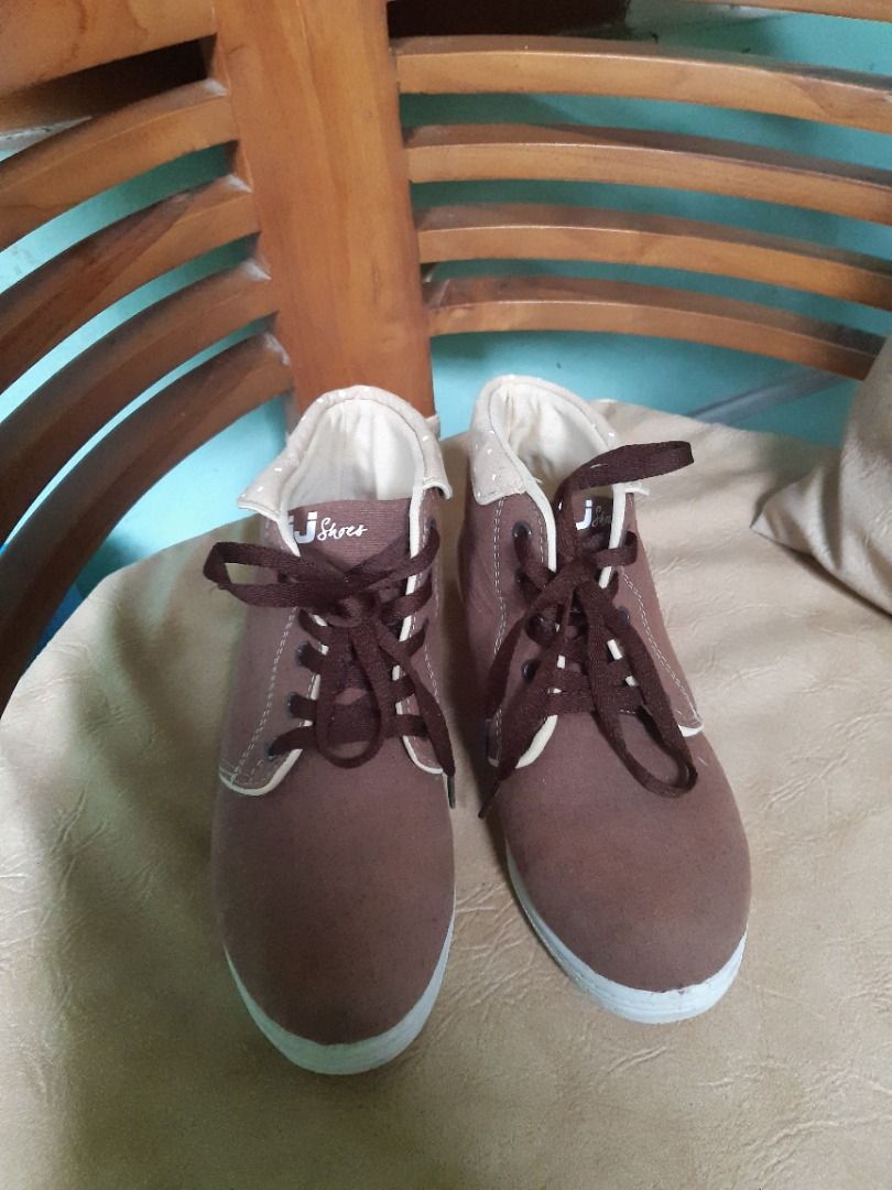 Model sepatu jj shoes hotsell