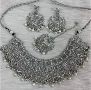 (Category: ) located in . Submitted by suujini (Listing ID 1237773461, Image 1). Description: .