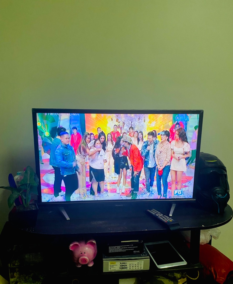 skyworth smart tv wireless display