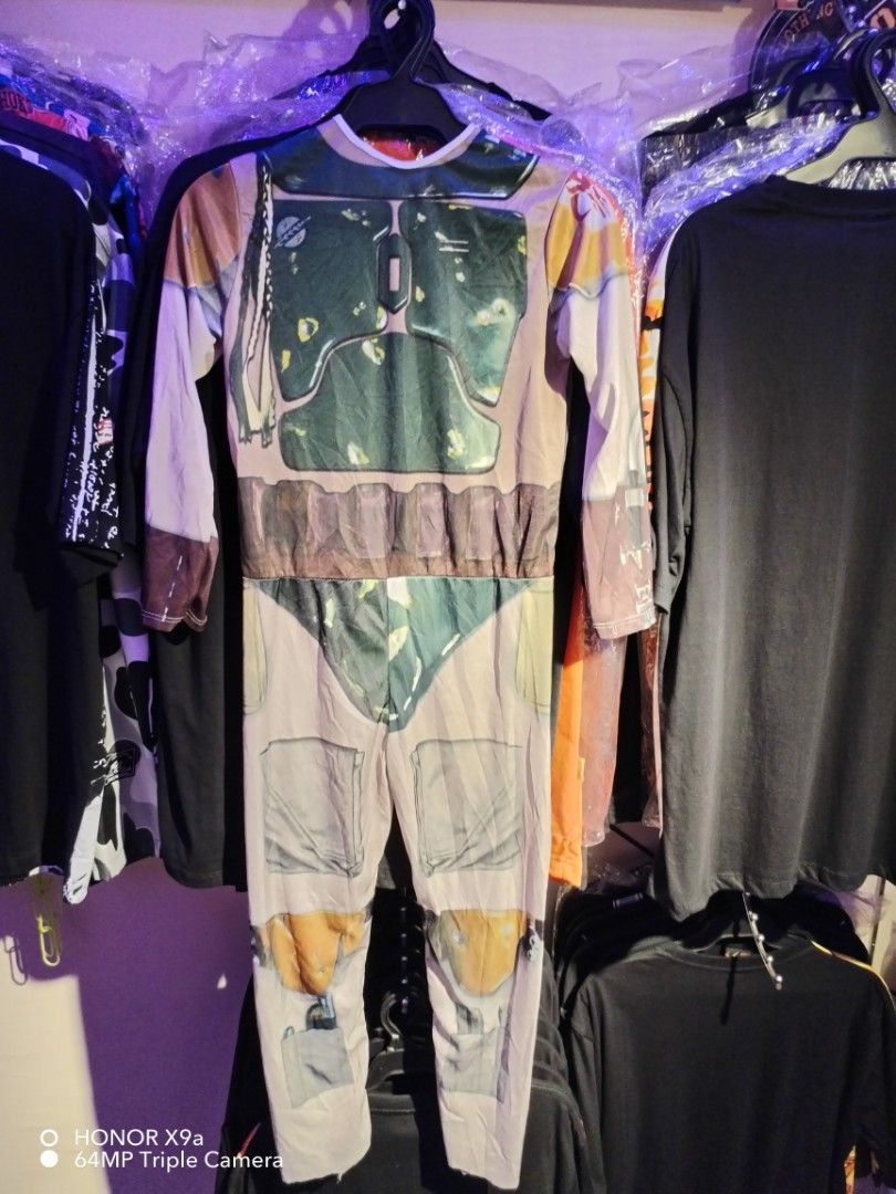 Star wars costume for kids 4-7 (Category: Babies & Kids Fashion) located in Las Pinas. Submitted by kaswakto (Listing ID 1237803735, Image 1). Description: 〽️Star wars costume for kids 4-7 〽️ Dimensions 43 length shoulder-toe x 15.-16 stretch width 〽️Excellent condition no issues 💰Php 300 📌Las Pinas/Paranaque 📞09174614978 🗳️Payment thru Gcash/bank transfer 🛵Shipping thru J&t or lalamove.