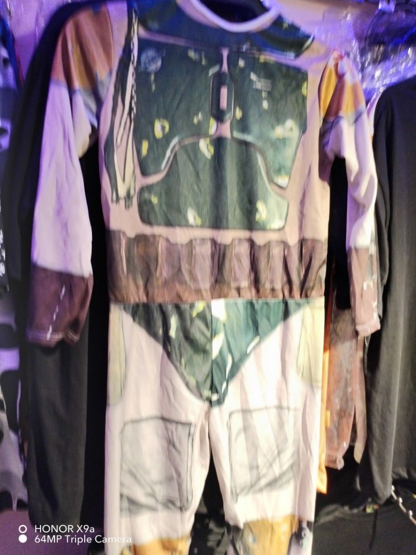 Star wars costume for kids 4-7 (Category: Babies & Kids Fashion) located in Las Pinas. Submitted by kaswakto (Listing ID 1237803735, Image 2). Description: 〽️Star wars costume for kids 4-7 〽️ Dimensions 43 length shoulder-toe x 15.-16 stretch width 〽️Excellent condition no issues 💰Php 300 📌Las Pinas/Paranaque 📞09174614978 🗳️Payment thru Gcash/bank transfer 🛵Shipping thru J&t or lalamove.