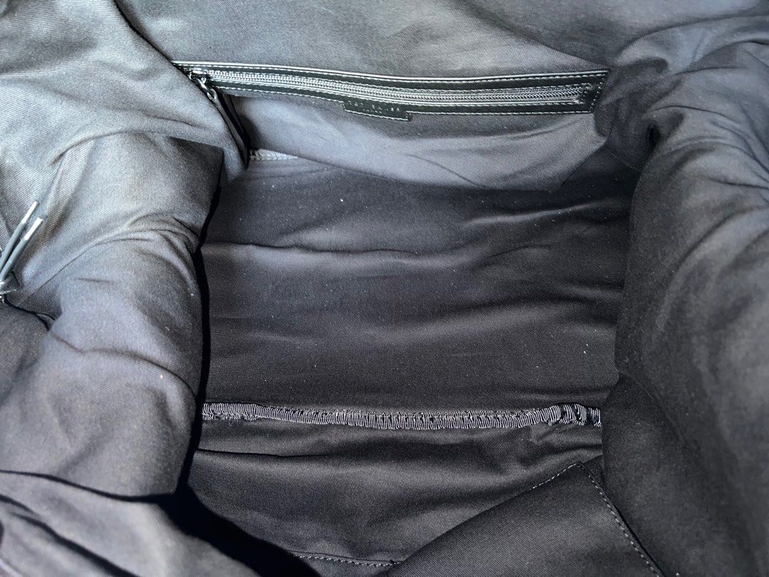 Ted Baker Weekender Bag, Men's Fashion, Bags, Sling Bags on Carousell