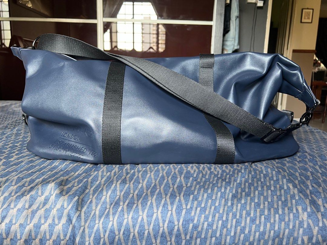 Ted Baker Weekender Bag, Men's Fashion, Bags, Sling Bags on Carousell