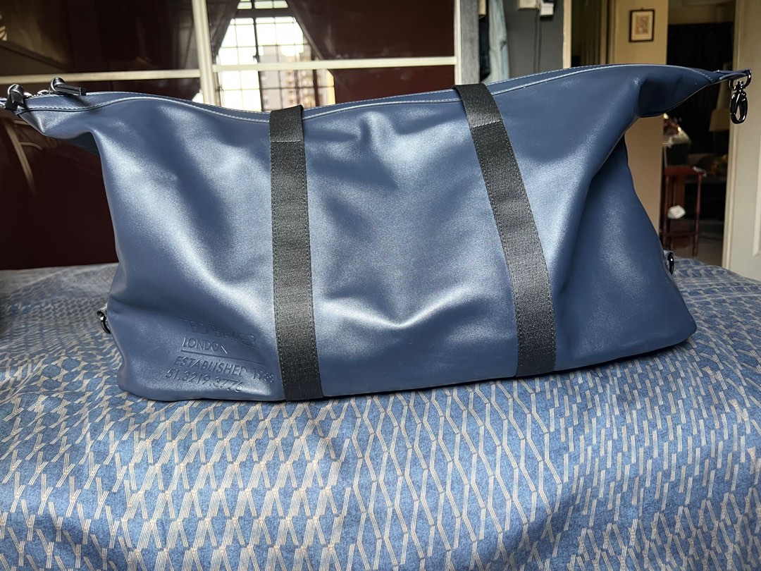 Ted Baker Weekender Bag, Men's Fashion, Bags, Sling Bags on Carousell