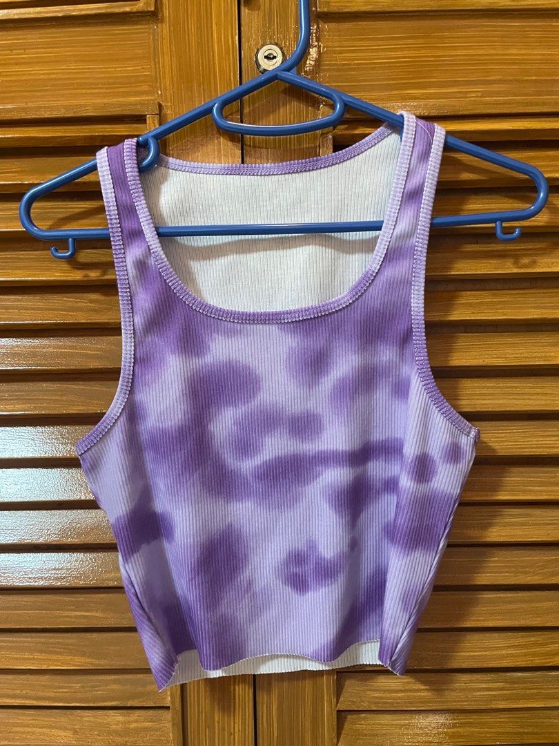 tie dye crop top (Category: Sleeveless) located in Las Pinas. Submitted by anitza (Listing ID 1237790265, Image 1). Description: — super cute !! barely used :D — xs-s mop: bdo / gcash.