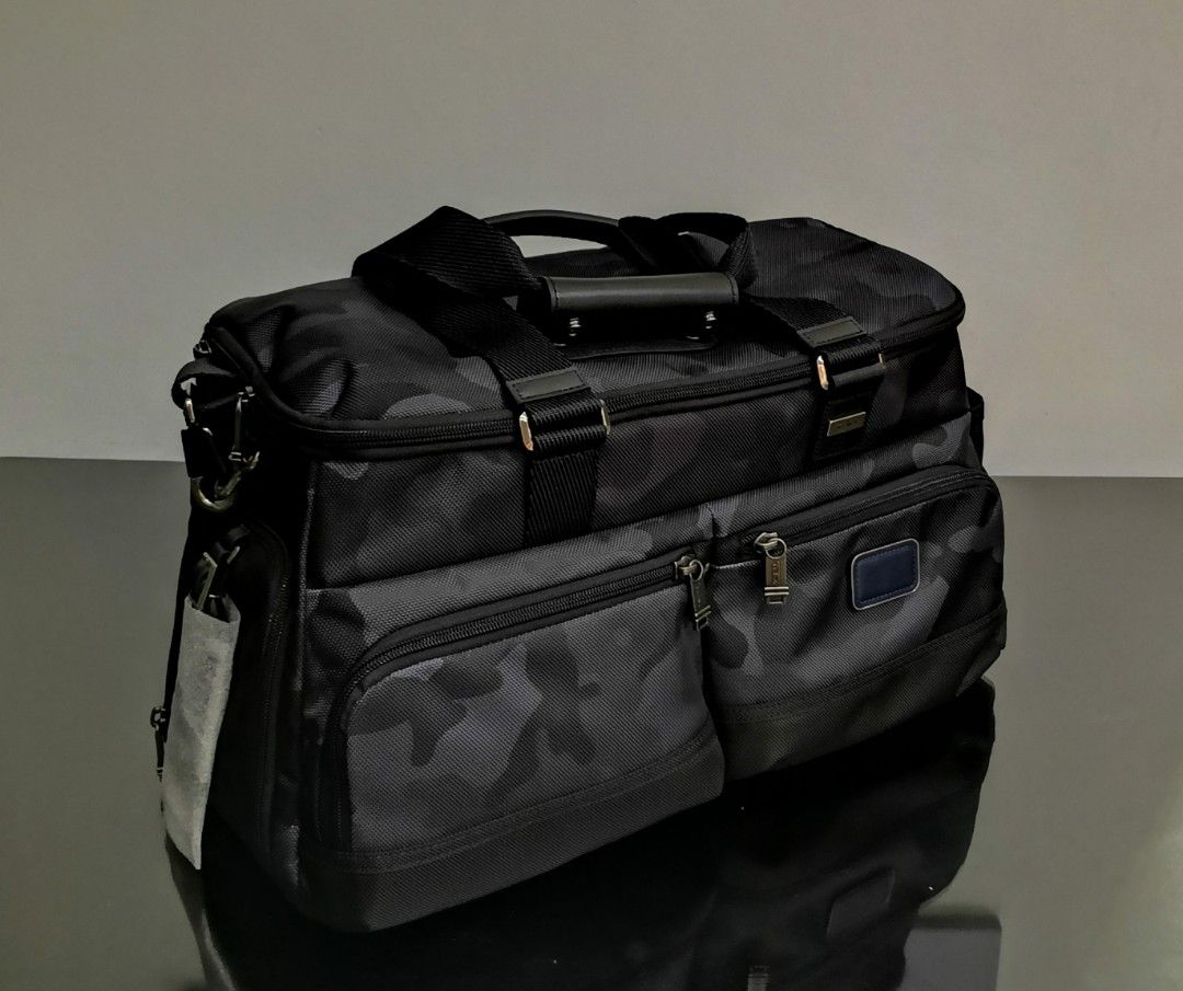 Tumi Mcmillin Gym Bag 35 000php Luxury Bags Wallets on Carousell