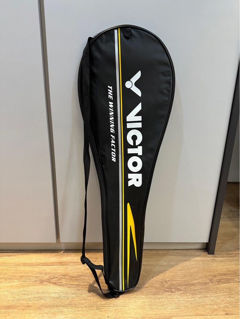 Victor Badminton Racket Bag (with sling), Sports Equipment, Sports & Games, Racket & Ball Sports