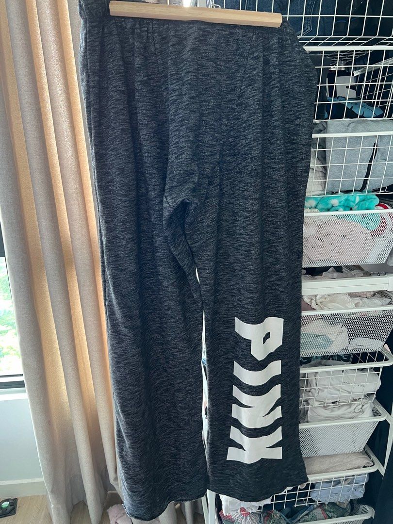 Victoria secret grey 2025 sweatpants