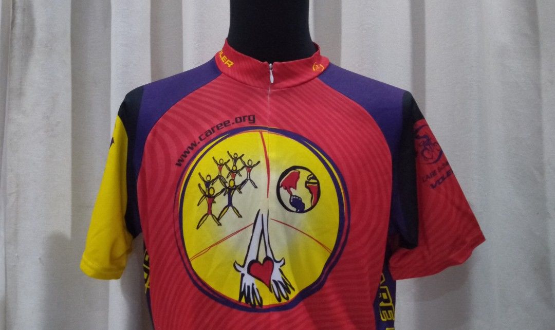 Vtg Voler Cycling Jersey Men s Fashion Activewear on Carousell