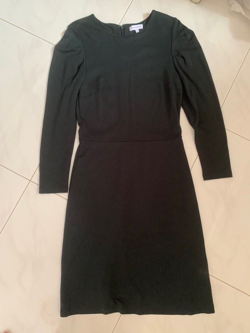 Warehouse dress Women s Fashion Dresses Sets Dresses on Carousell