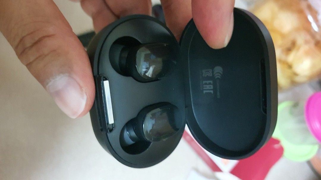 Xiaomi best sale earbuds fake