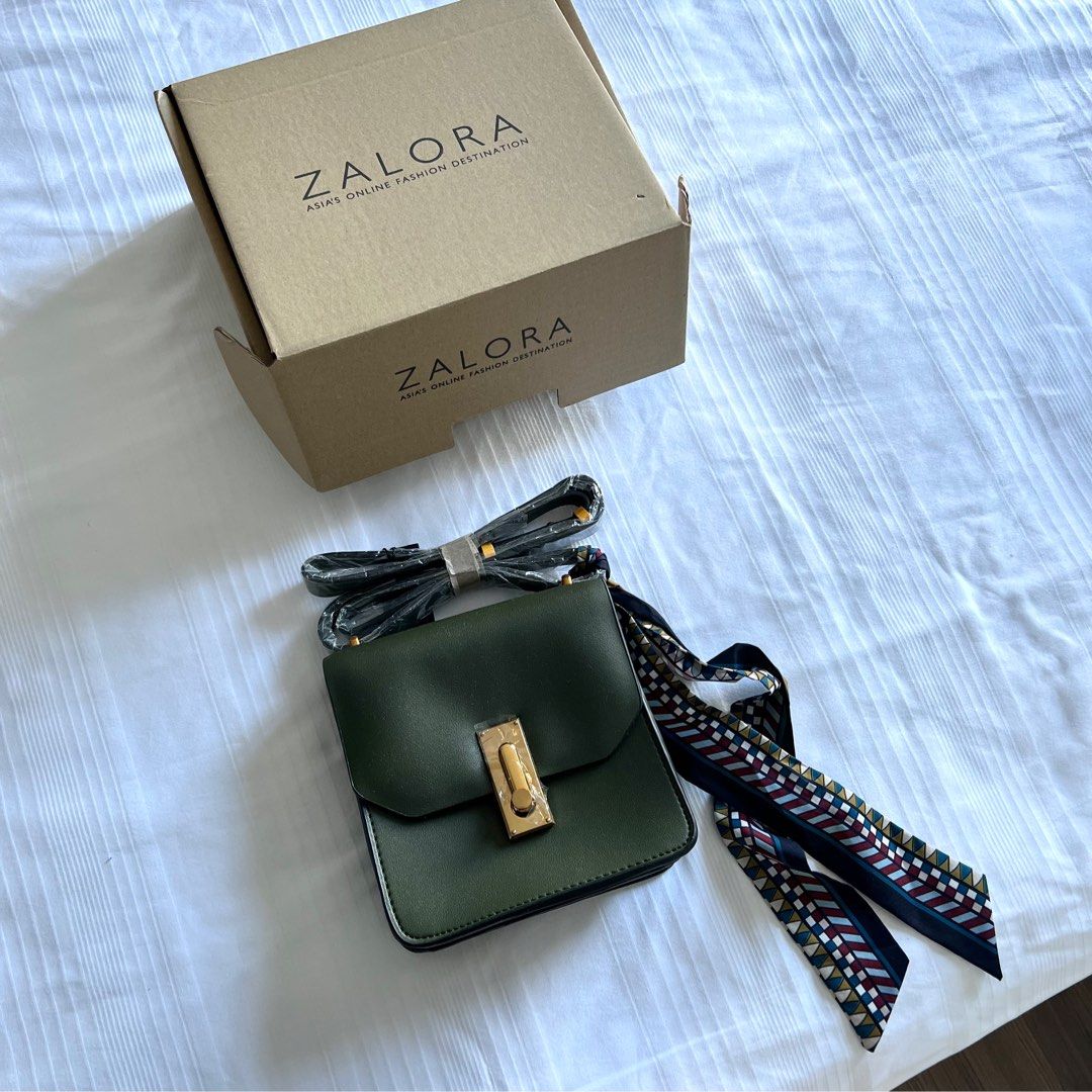 Zalora 2025 sling bag