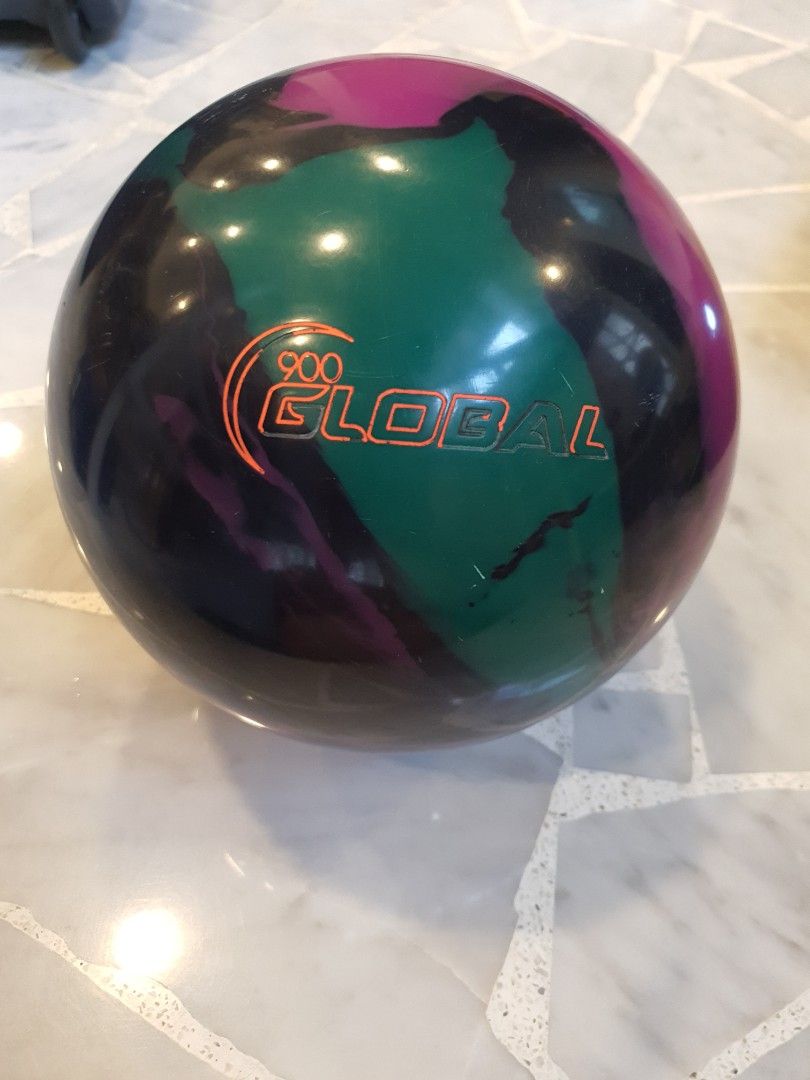 13lbs Zen Master Bowling ball, Sports Equipment, Sports & Games