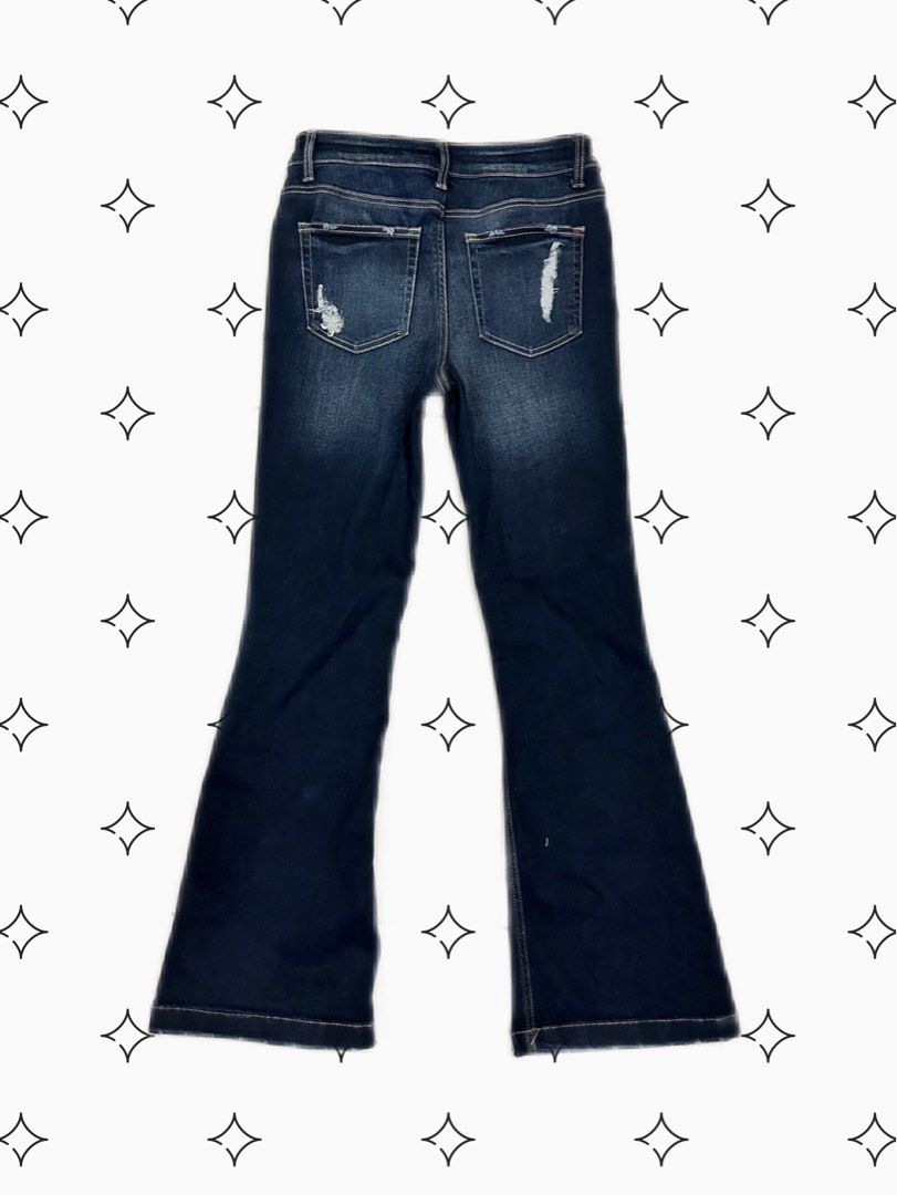 Maurices bell cheap bottom jeans