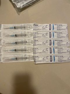 （分類：）位於 。 由 mnmeow 提交（商品編號 1237921137，圖片 1）。簡介： 。