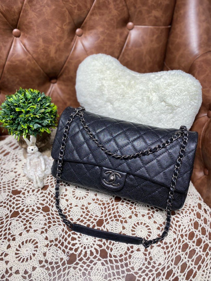 Chanel chic caviar clearance
