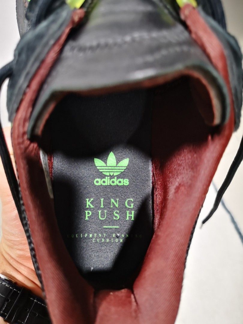Adidas PUSHA T OZWEEGO Men s Fashion Footwear Sneakers on Carousell