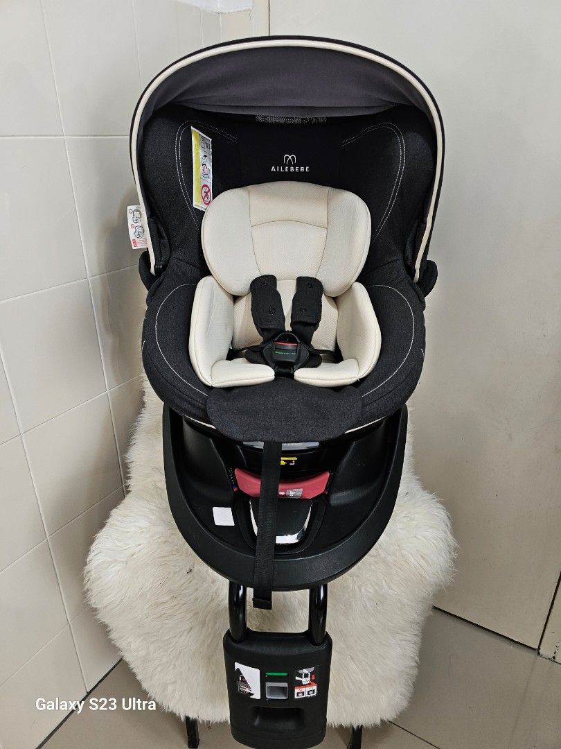 Ailebebe kurutto 41 360 °carseat, Babies & Kids, Going Out, Car