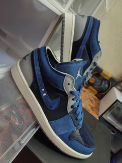 (Category: ) located in . Submitted by 20solebooster.collection (Listing ID 1237474738, Image 1). Description: .