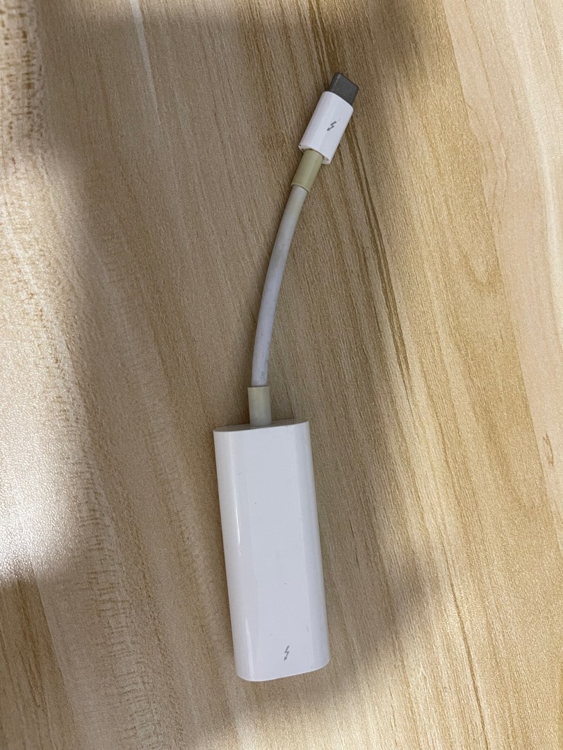 Apple Thunderbolt display adaptor. Thunderbolt to type c, Computers