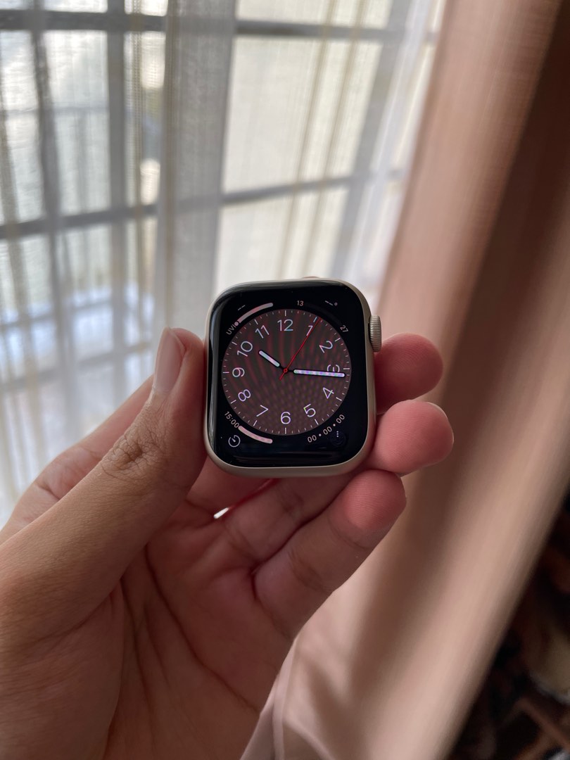 Apple Watch Series 8 WARRANTY VALID JAN 2024 Men s Fashion