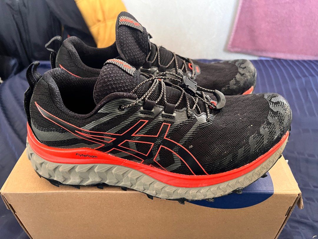 Asics Trabuco Max Men s Fashion Activewear on Carousell