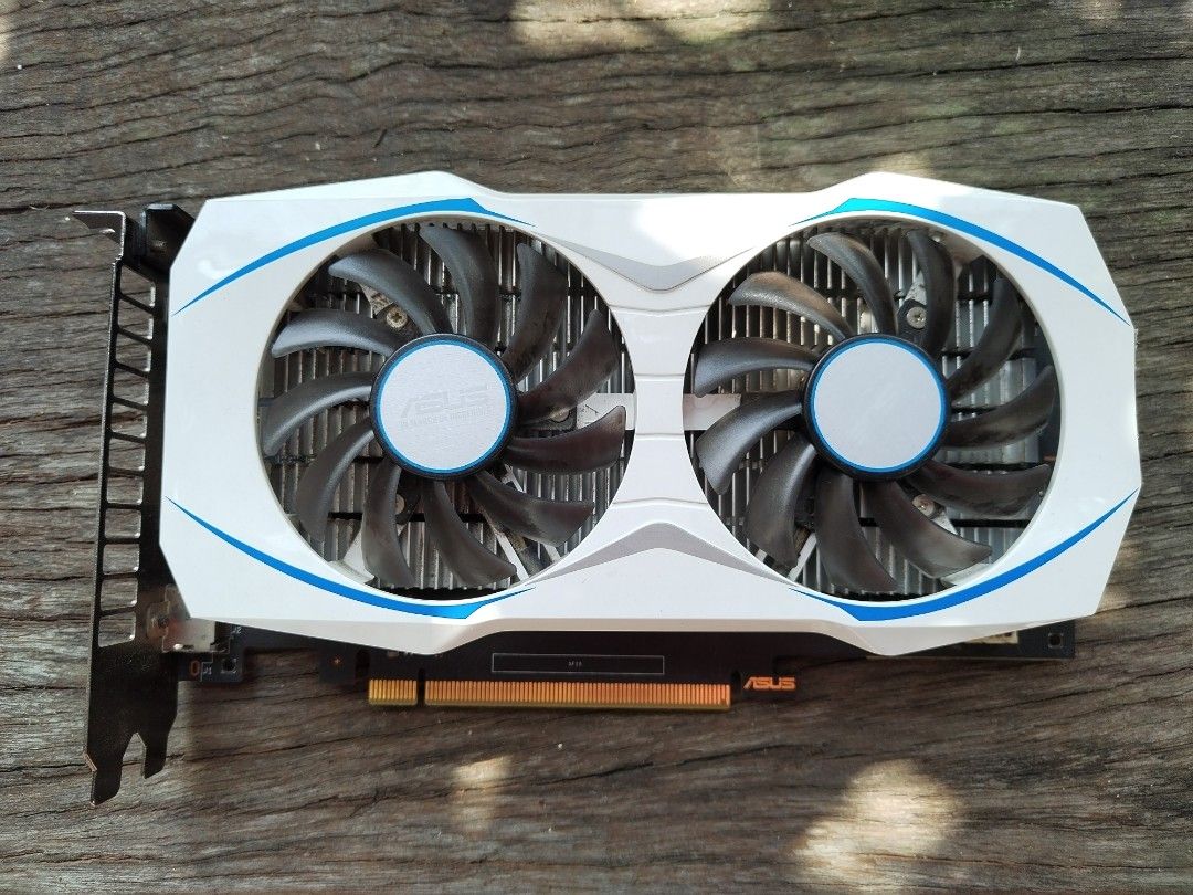 Asus 950 on sale 2gb