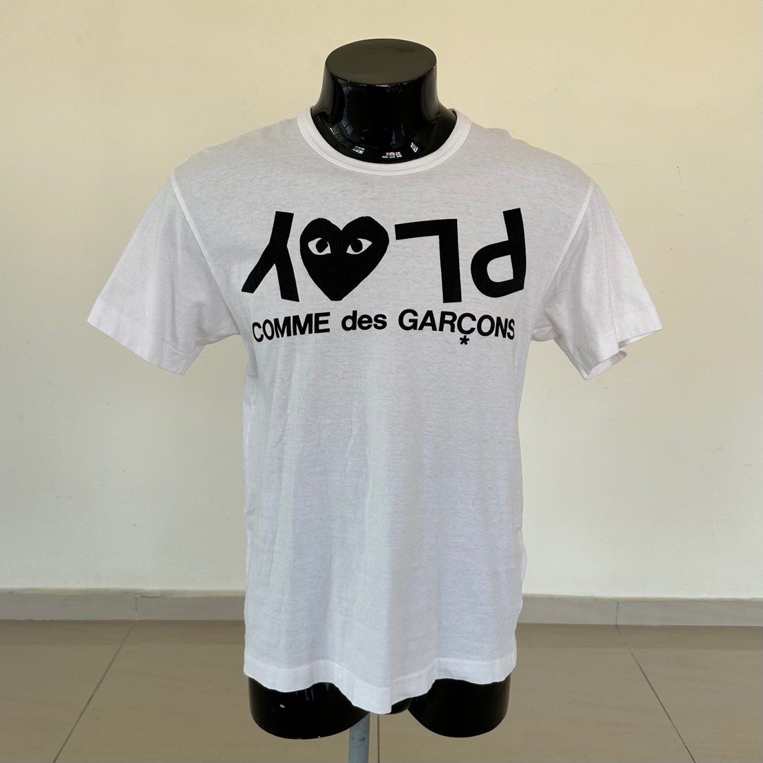 Inverted heart logo t-shirt comme des garçons play sales