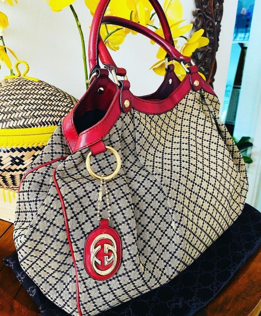 Large sukey gucci bag top