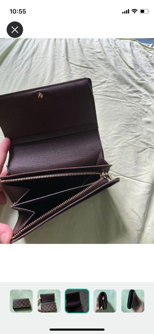 Authentic LV wallet (Category: Bags & Wallets) located in Singapore. Submitted by ellohi (Listing ID 1237894753, Image 3). Description: Not for fussy. .