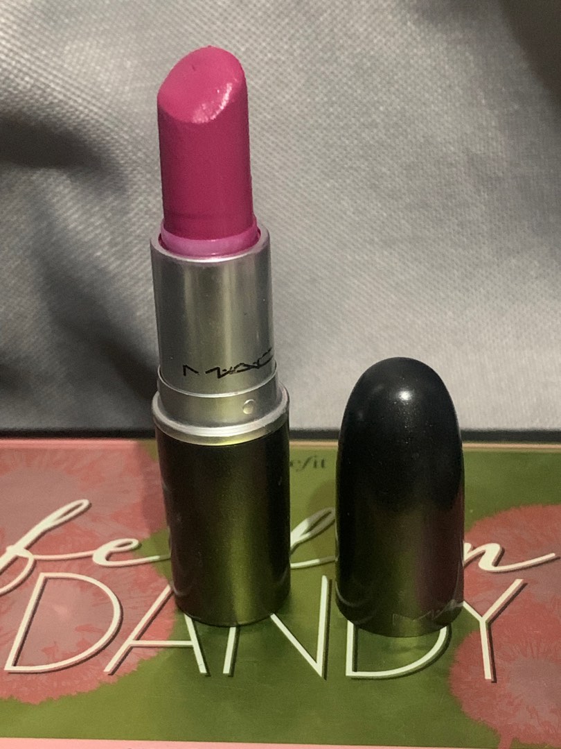 AUTHENTIC MAC BULLET LIPSTICK IN AMPLIFIED GIRL ABOUT TOWN on Carousell