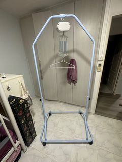(Category: ) located in . Submitted by caroooosell (Listing ID 1238030491, Image 1). Description: .
