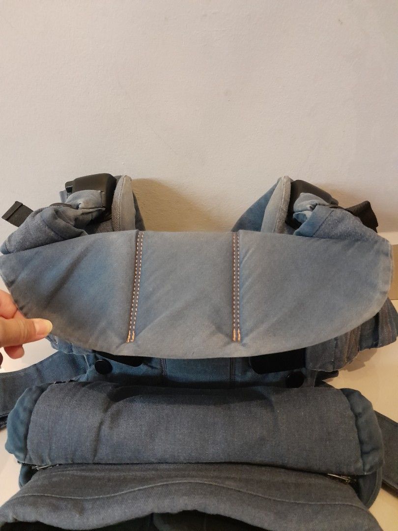 Baby bjorn original top carrier in denim