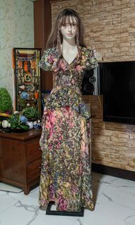Badgley Mischka Long floral dress