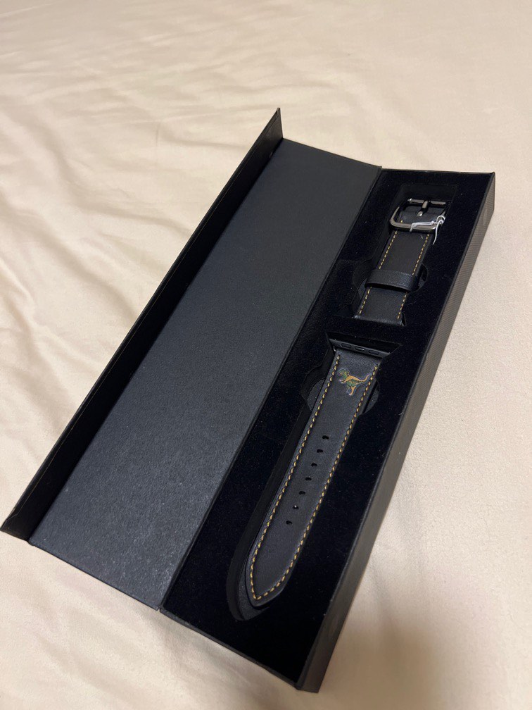 Coach rexy deals apple watch band