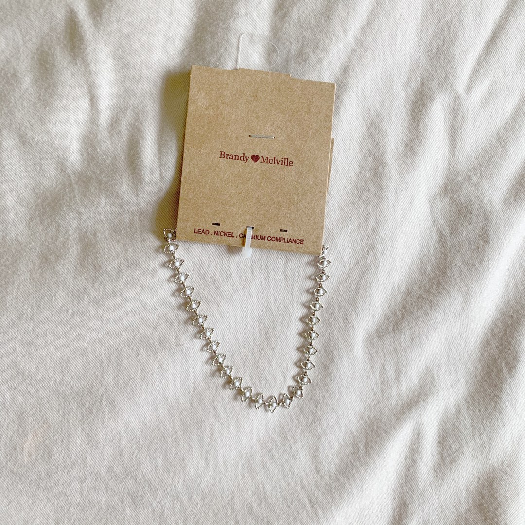 Brandy melville shell necklace top