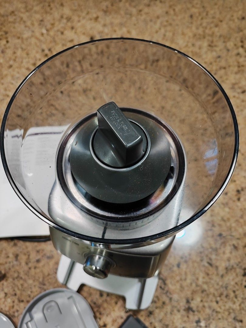 Breville Coffee Grinder BCG600, TV & Home Appliances, Kitchen