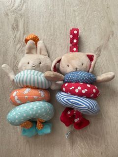 Bunnies by the bay Toy x2