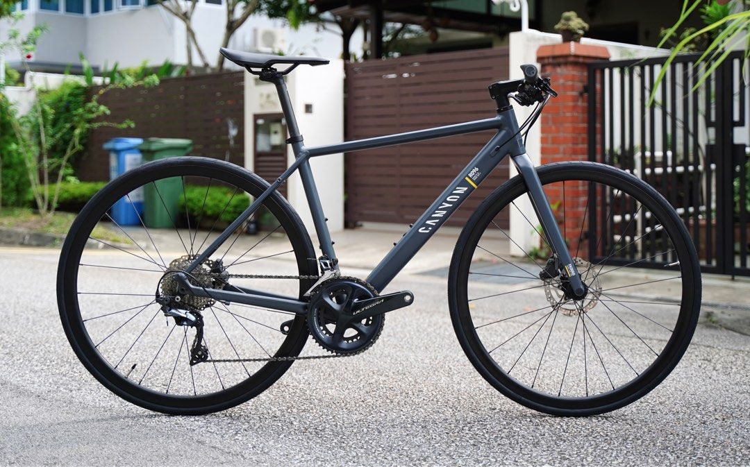 Canyon roadlite cf 7.0 hybrid bike hotsell