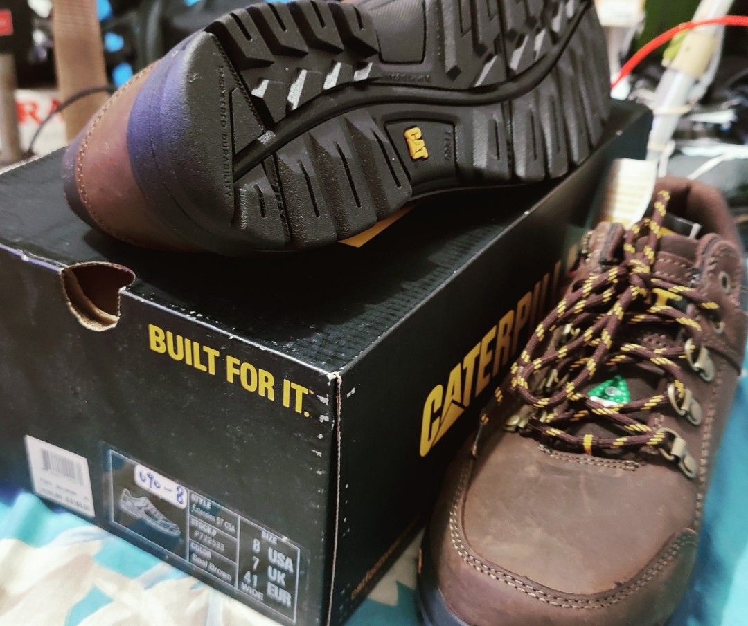 Caterpillar safety boots discount uk