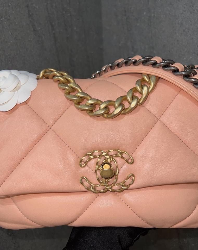 Chanel 19 C19 Small 22C Peachy Pink Lambskin with 3 Tones Hardware in  Microchipped Version Bag