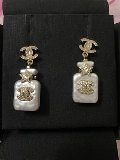 （分類：）位於 。 由 tung1702 提交（商品編號 1238007090，圖片 1）。簡介： 。