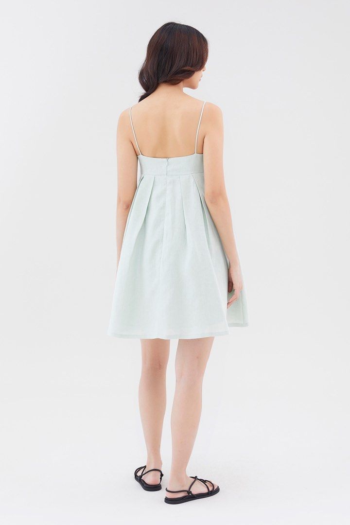 Chesca Linen Pleated Dress (MINT), Women's Fashion, Dresses & Sets, Dresses  on Carousell
