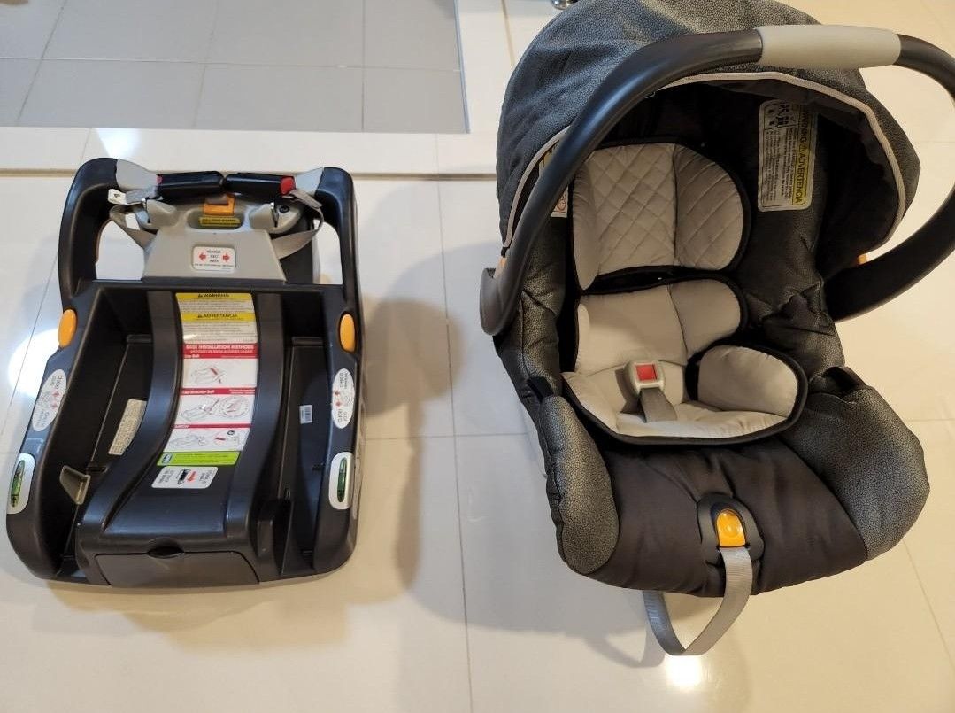 Chicco Bravo stroller Full set with car seat, Babies & Kids, Going Out