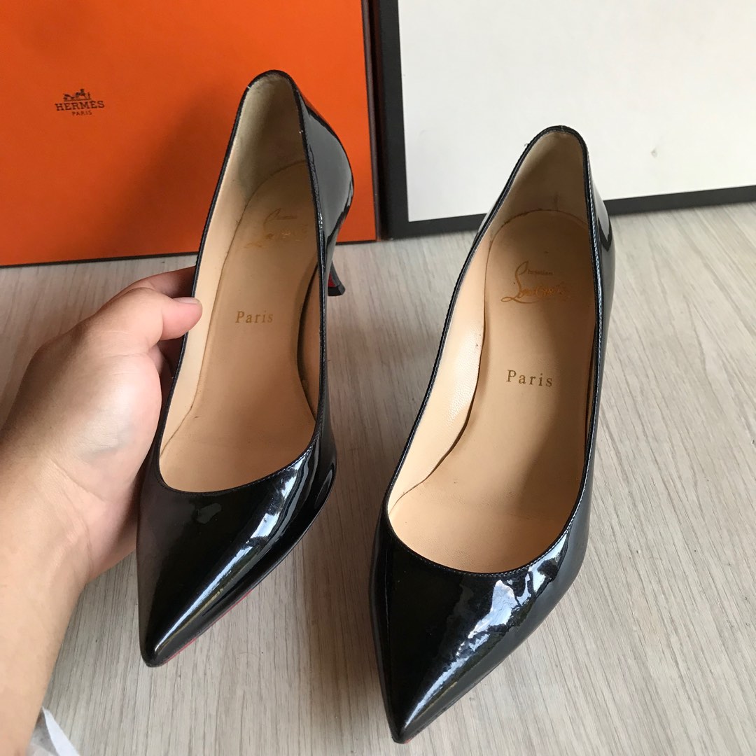 Christian Louboutin (Louis Vuitton) heels with red bottom, Women's Fashion,  Shoes on Carousell